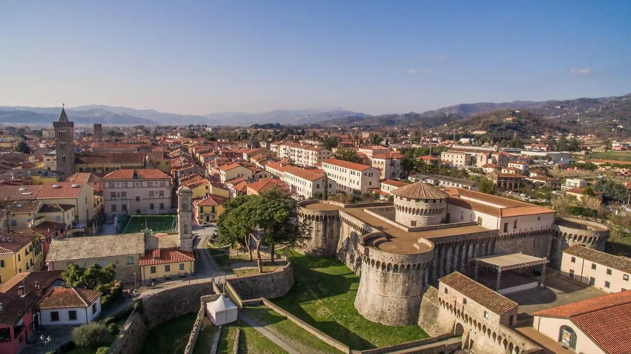 Appartamento Gardenhouse Sarzana 0*,  Italia