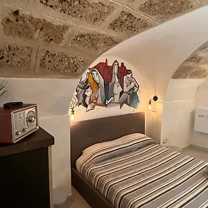 Poma De Casa - Carrero Del Carmen , Alghero Italia
